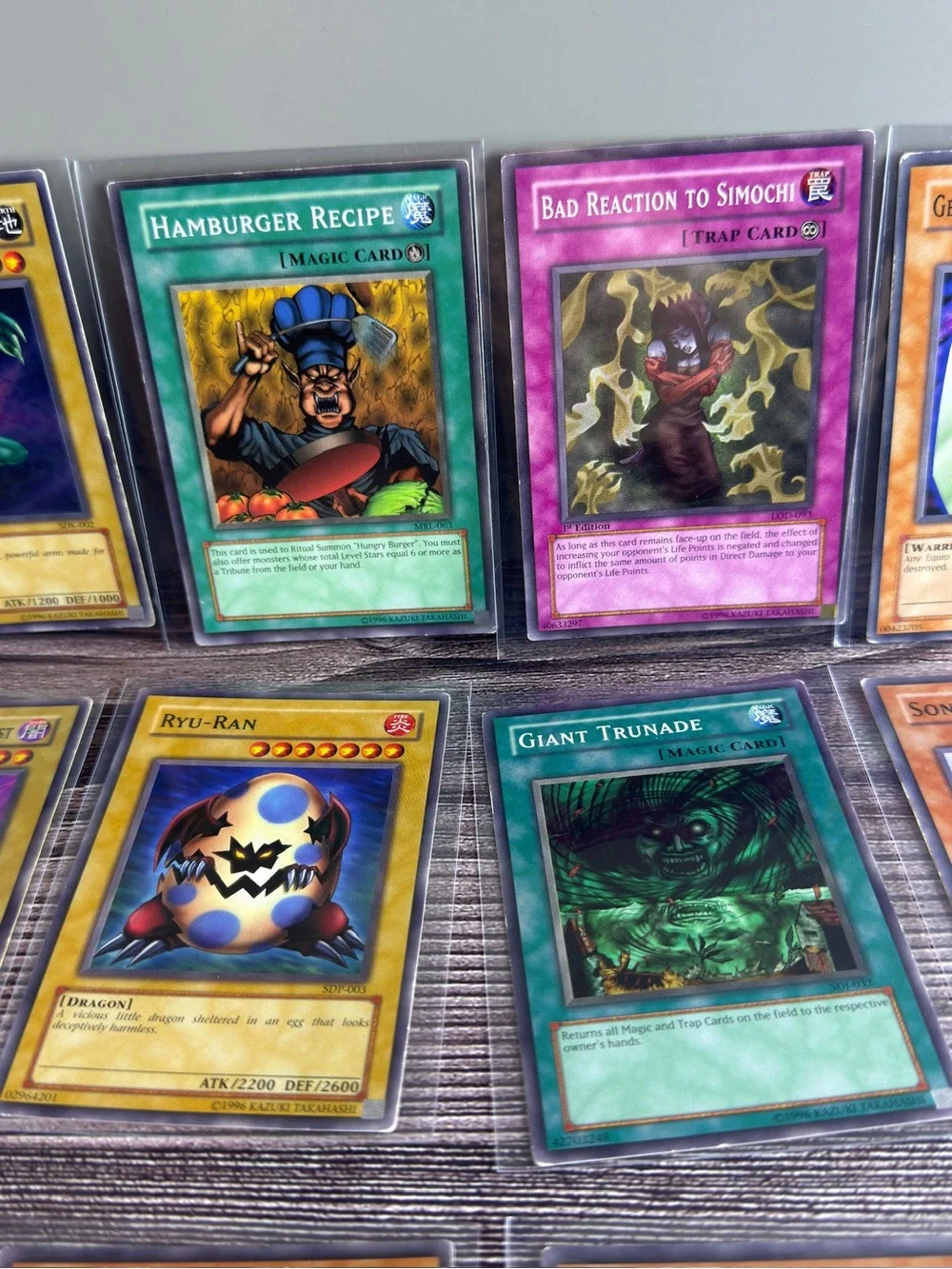 Yu-Gi-Oh! Lot of 20 Vintage Cards • Monsters/Spells/Traps Mix LP/MP